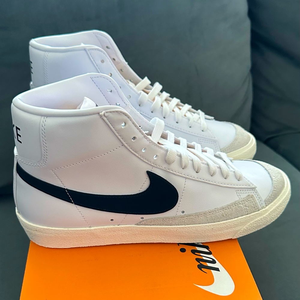 BLAZER MID '77 VNTG